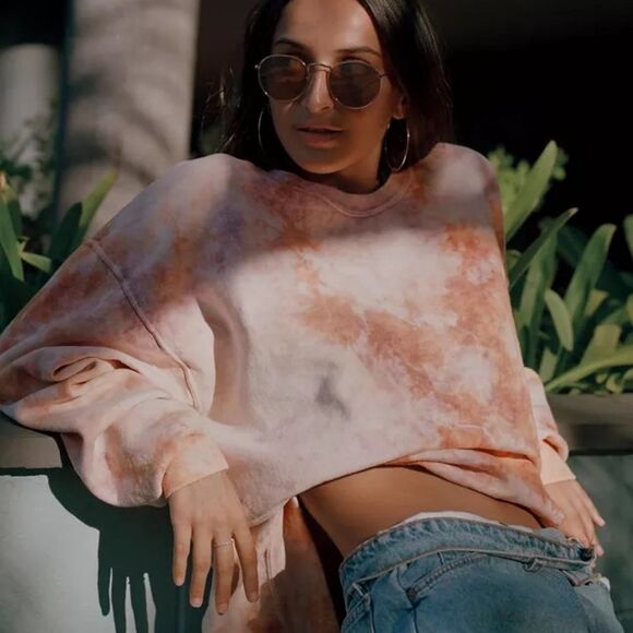 Urban renewal tie dye crewneck - Picture 6 of 7